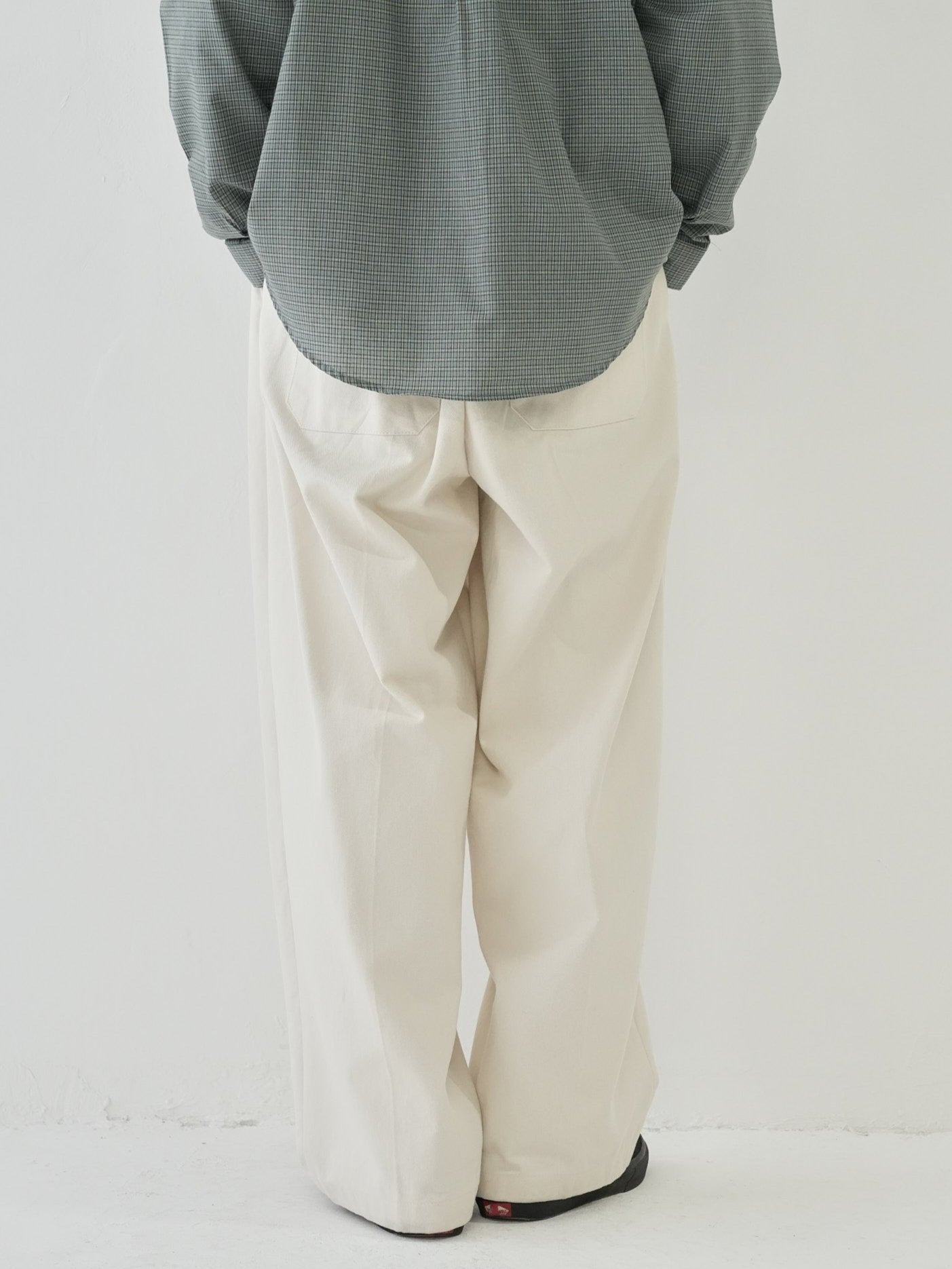 パンツ bargiee / single preated pants / black SINGLE PLEATED PANTS – Bargiee